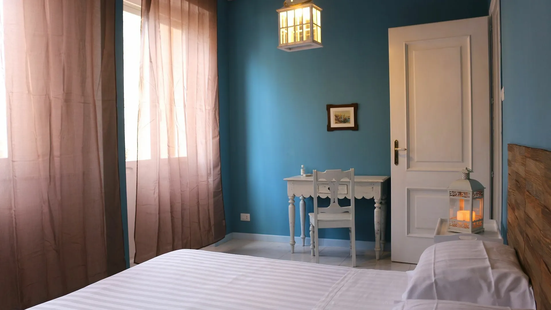** Hotel B And B Ferone 1947 Cagliari Italy