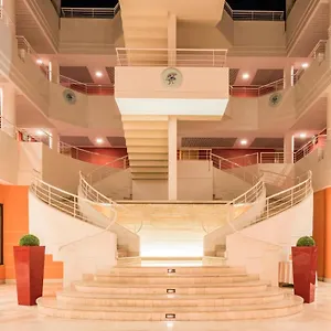 4* Hotel Caesar's